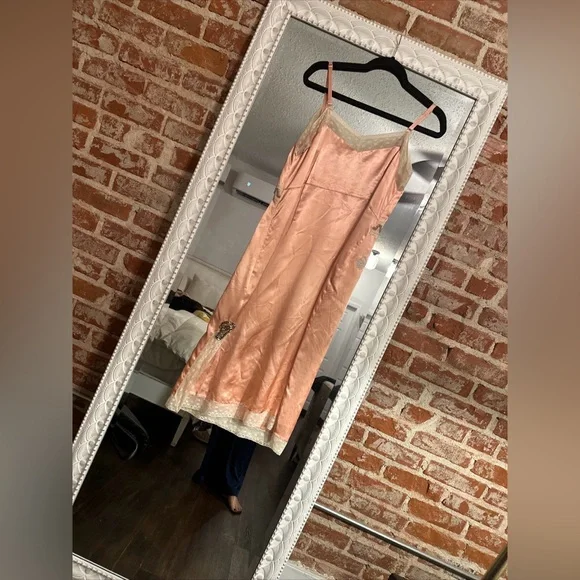 Coach NWT silk slip dress. Size 6 - Picture 5 of 12